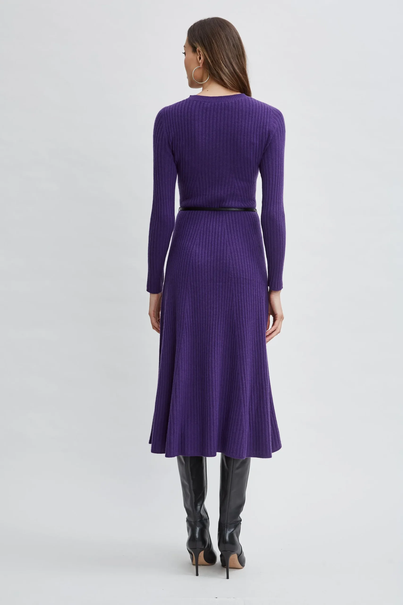 cashmere_long_sleeve_belt_4.webp Elie Tahari Dresses & Jumpsuits-Cashmere Long Sleeve Belted Dress