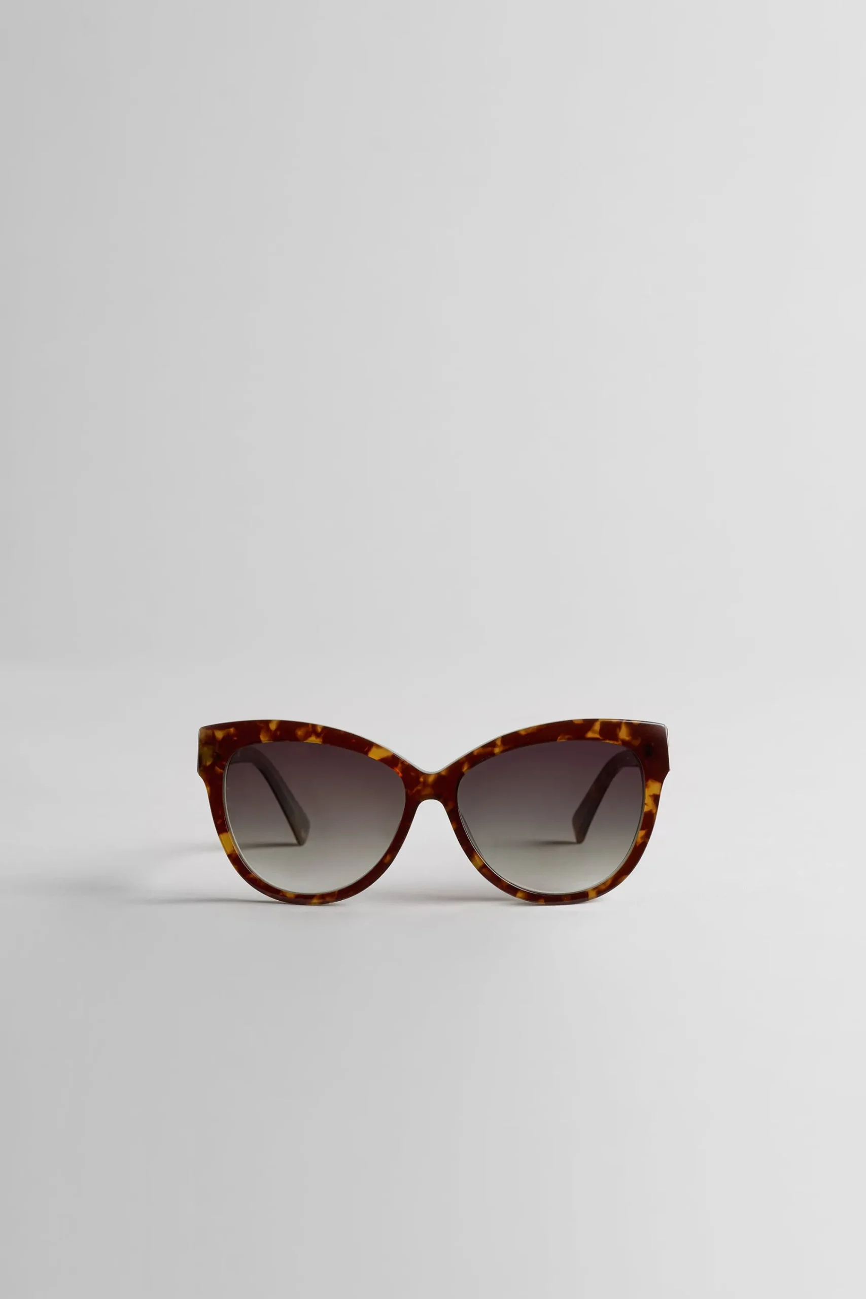 cat_eye_acetate_sunglasse_0-1.webp Elie Tahari Fragrance | Gloves-Cat Eye Acetate Sunglasses