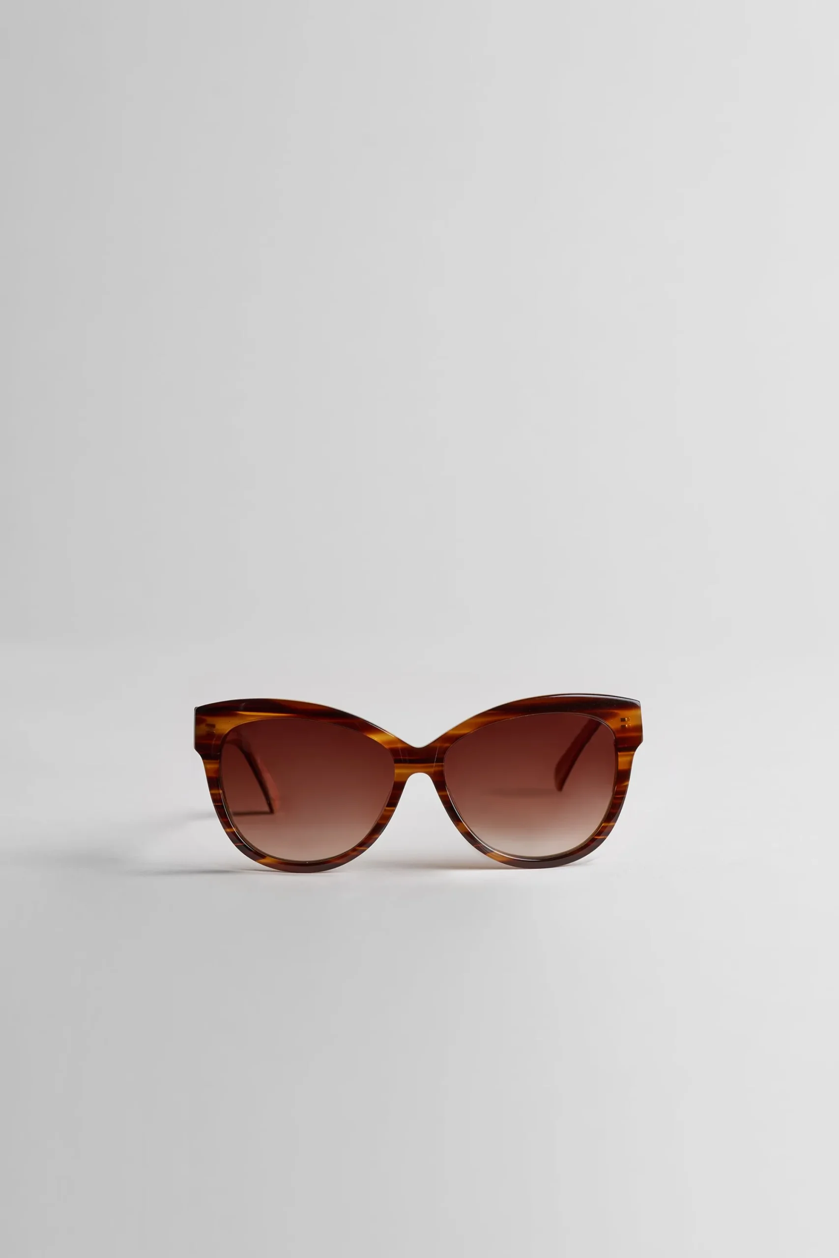 cat_eye_acetate_sunglasse_0.webp Elie Tahari Fragrance | Gloves-Cat Eye Acetate Sunglasses