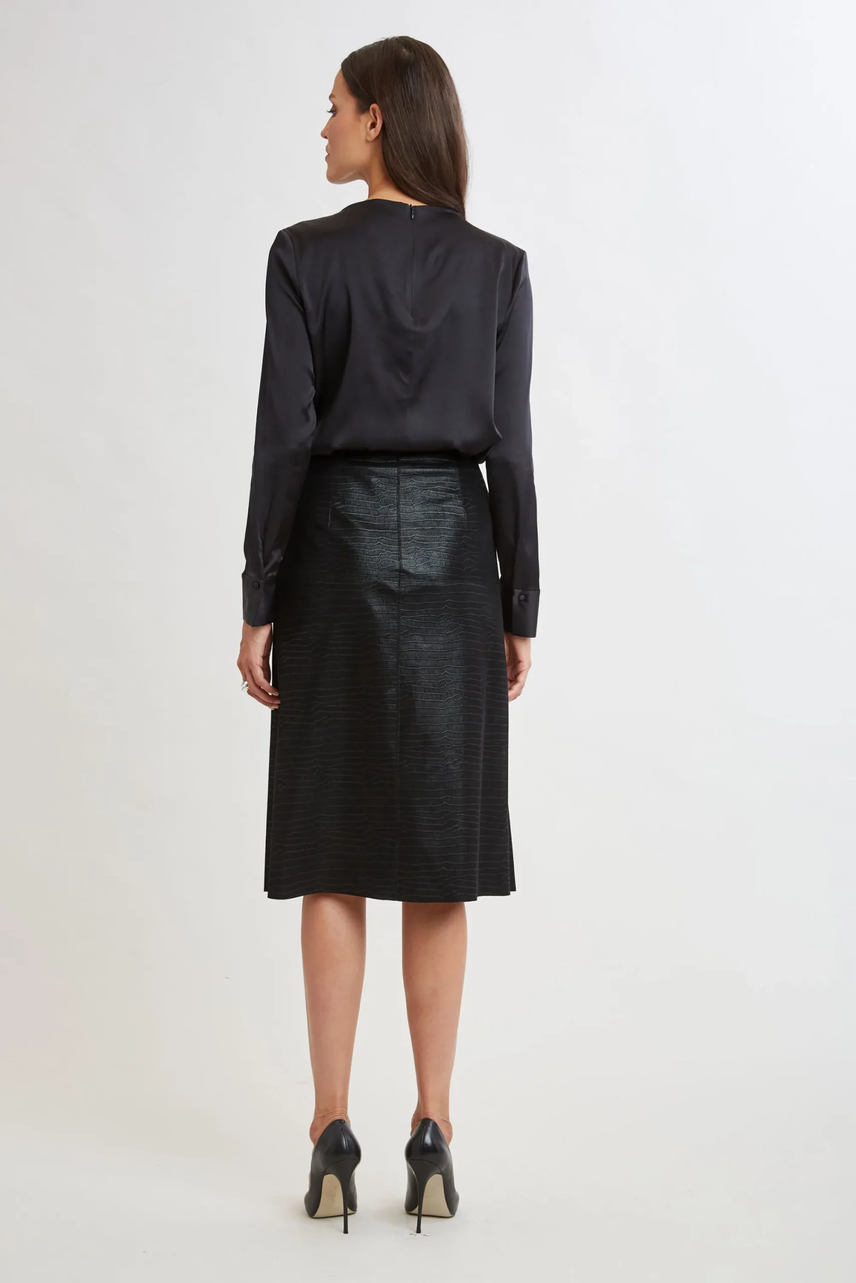 croco_embossed_vegan_leat_5-5.webp Elie Tahari Bottoms | Suiting-Croco Embossed Vegan Leather Midi Skirt