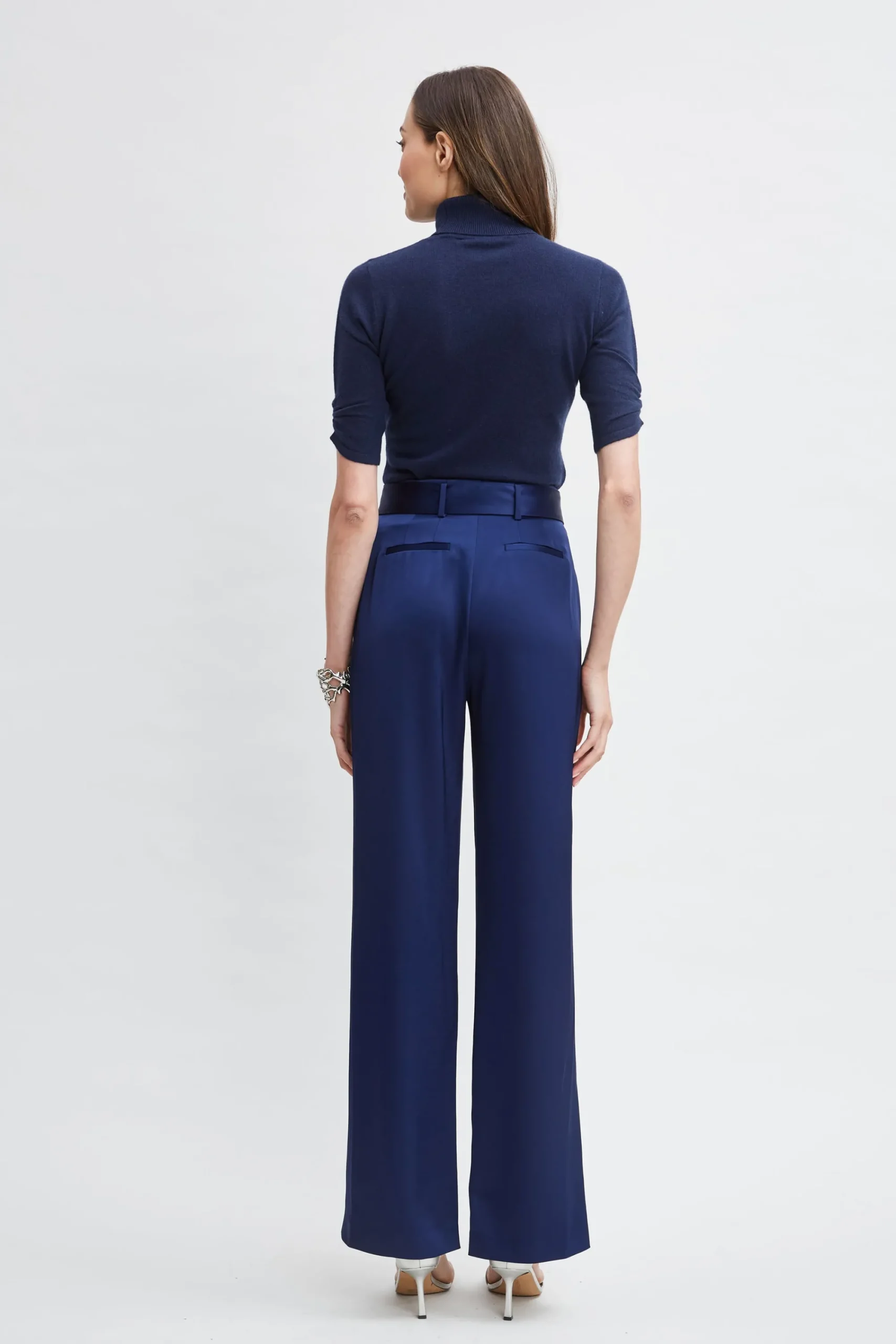 short_sleeve_cashmere_woo_4.webp Elie Tahari Tops & Sweaters-Short Sleeve Cashmere Wool Sweater