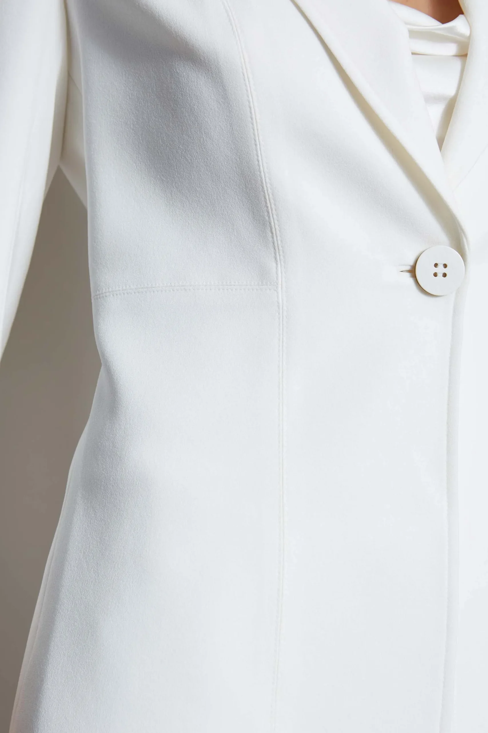 single_breasted_dart_blaz_5-1.webp Elie Tahari Jackets & Blazers-Single Breasted Dart Blazer